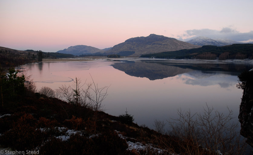 NIKON D200 - 18.0-70.0 mm f/3.5-4.5