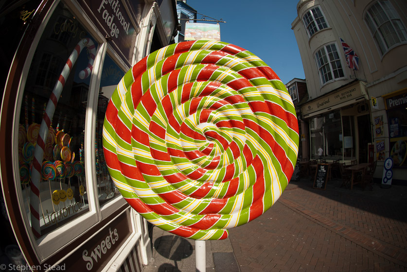 NIKON D200 - 10.5 mm f/2.8