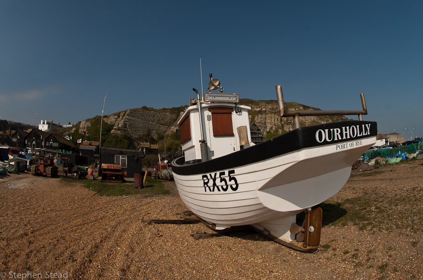 NIKON D200 - 10.5 mm f/2.8