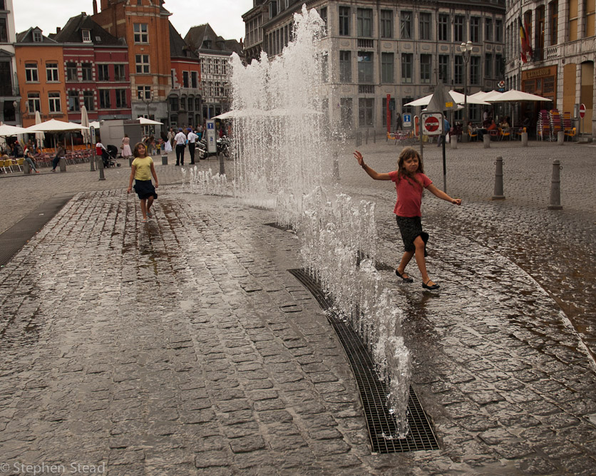 NIKON D200 - 18.0-70.0 mm f/3.5-4.5