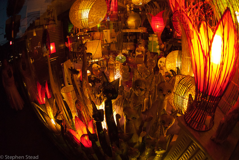 NIKON D200 - 10.5 mm f/2.8