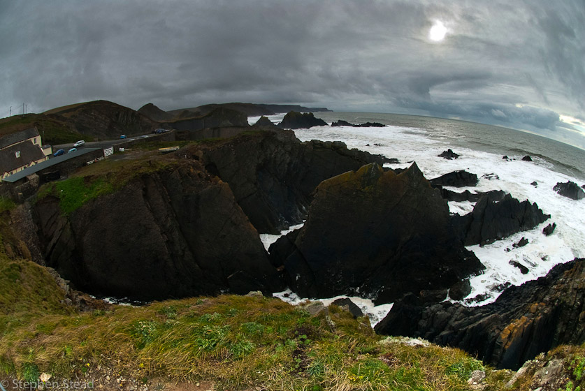 NIKON D200 - 10.5 mm f/2.8