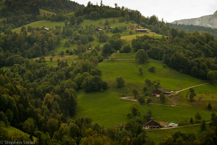 NIKON D200 - 55.0-200.0 mm f/4.0-5.6