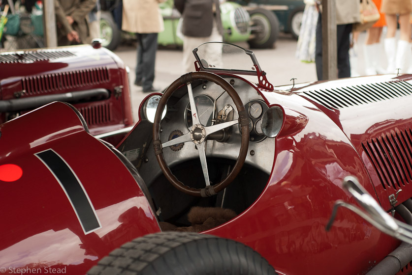 NIKON D200 - 50.0 mm f/1.8