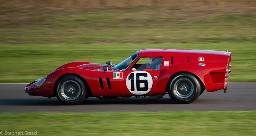 NIKON D200 - 55.0-200.0 mm f/4.0-5.6