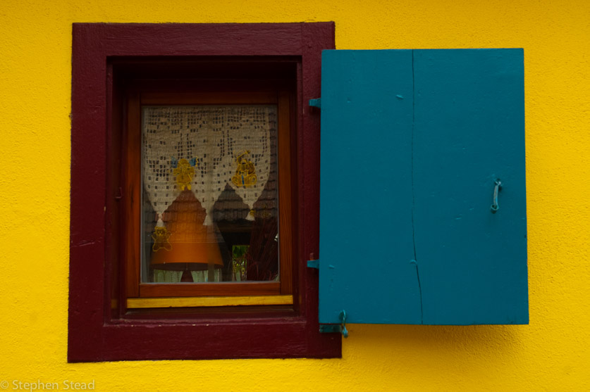 NIKON D200 - 18.0-70.0 mm f/3.5-4.5