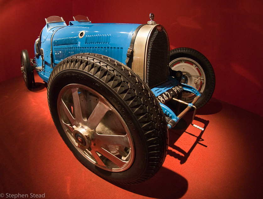 NIKON D200 - 10.5 mm f/2.8