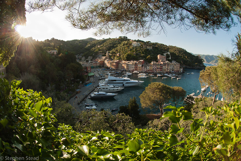 NIKON D200 - 10.5 mm f/2.8